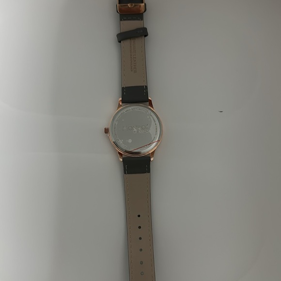 Monroé Grey and Rose Gold watch - Picture 3 of 3